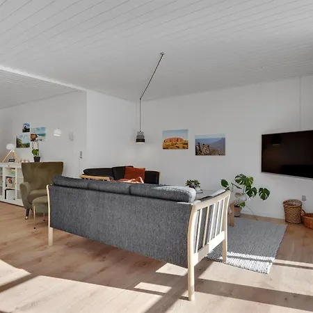 펜션 Harpa - 2-5km From The Sea By Interhome