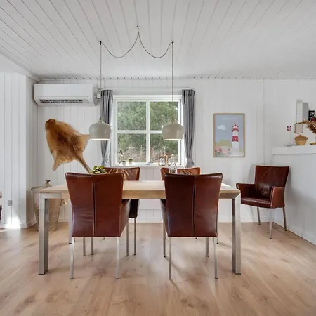 Harpa - 2-5km From The Sea By Interhome Feriehus *