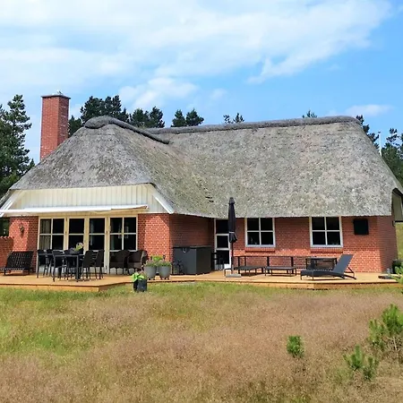 Harpa - 2-5km From The Sea By Interhome