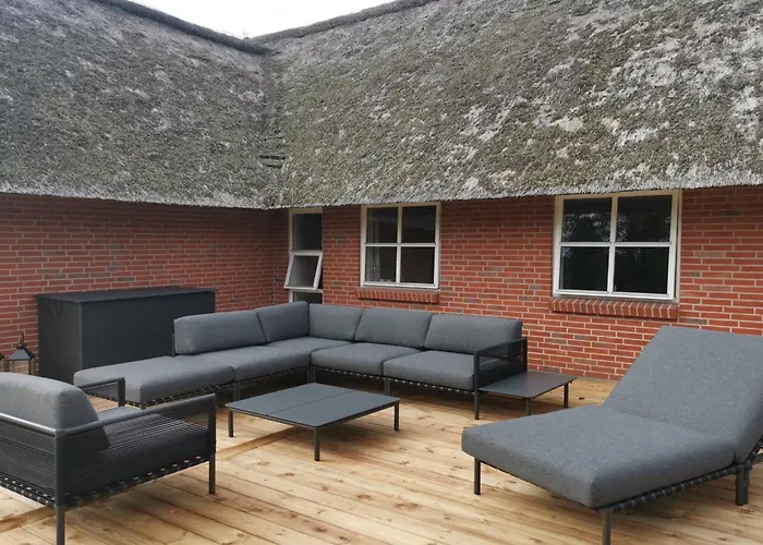 Vakantiehuis Harpa - 2-5km From The Sea By Interhome